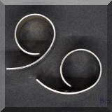 K29. Pair metal swirl napkin rings - $8 